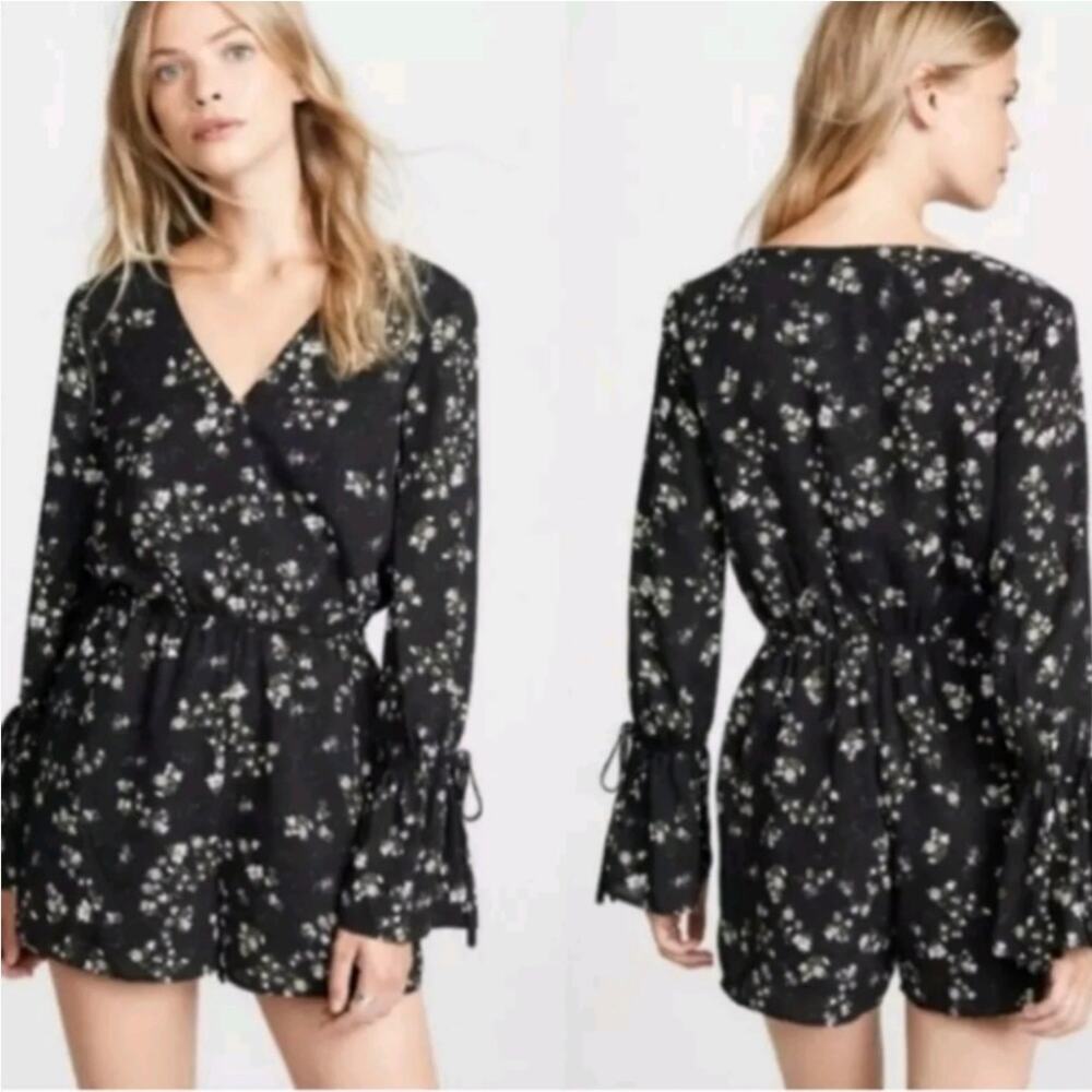 Cupcakes and Cashmere Infinity Romper Women Black Floral Long Bell Sleeve Size M